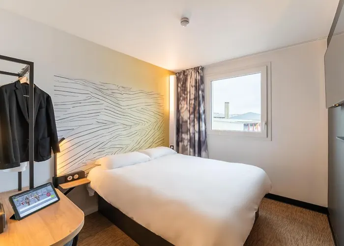 Hotel Bourg-en-bresse 2*